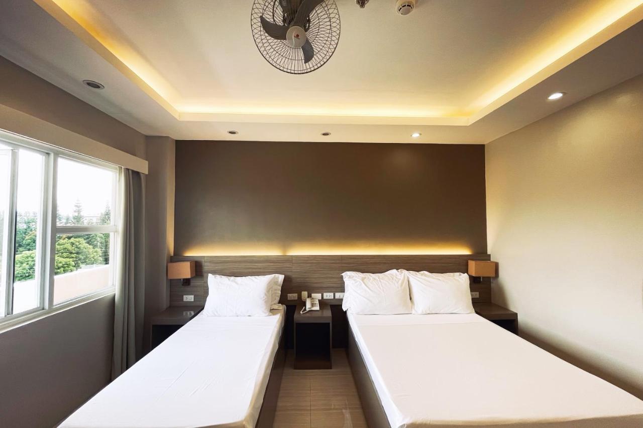 Daraga Tourist Inn Экстерьер фото